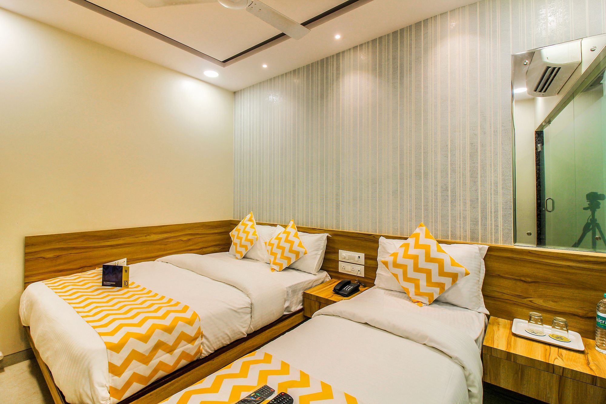 Hotel Fabexpress Marol Metro - Nr Mumbai International Airport Extérieur photo